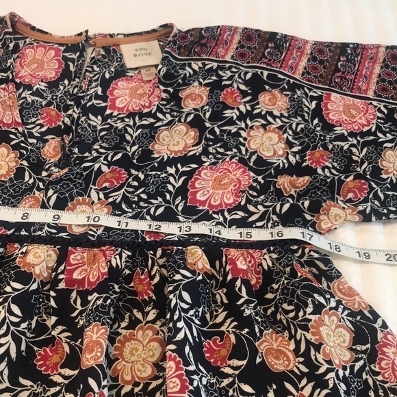 Knox Rose Boho Peasant Top - Picture 11 of 13